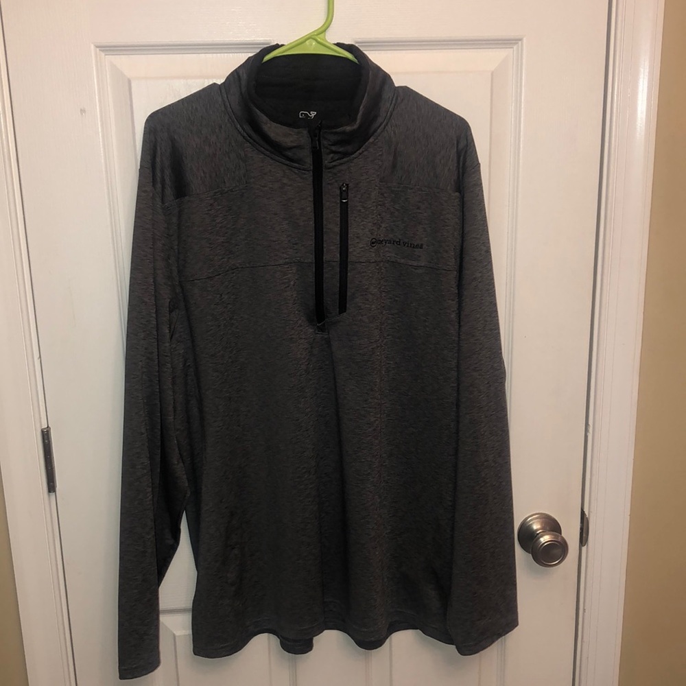 Men’s vineyard vines 1/4 zip size xl